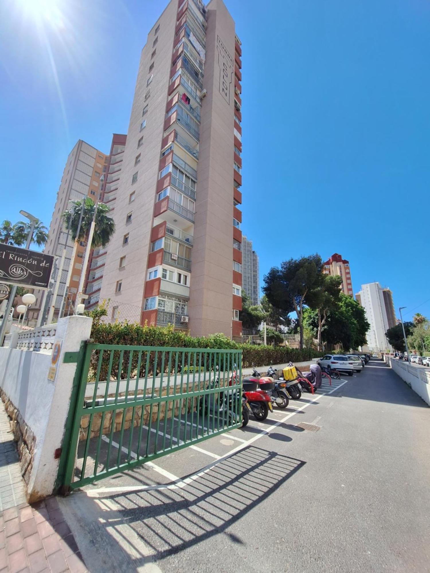 Beautiful 2 Bedrooms Aparatament Benidorm Exterior foto